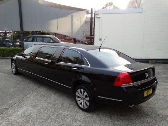 funeral_limousine2f